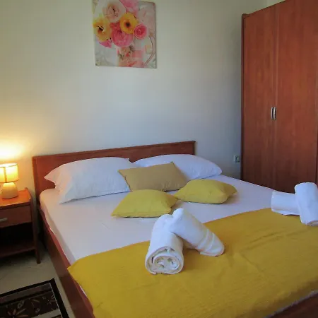 Apartment Kokor *